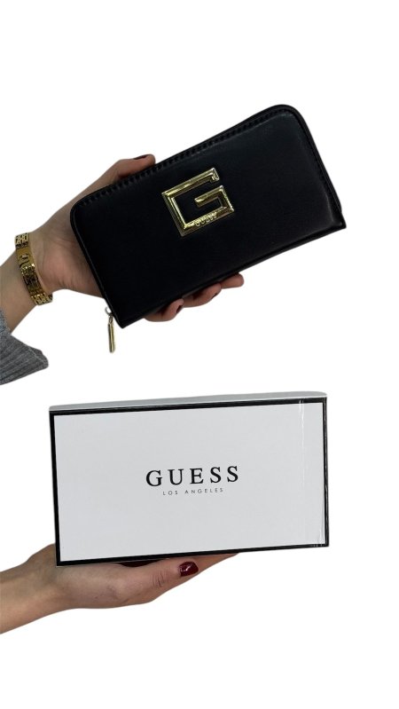 جزدان حجم كبير من Guess /كولتي ماستر