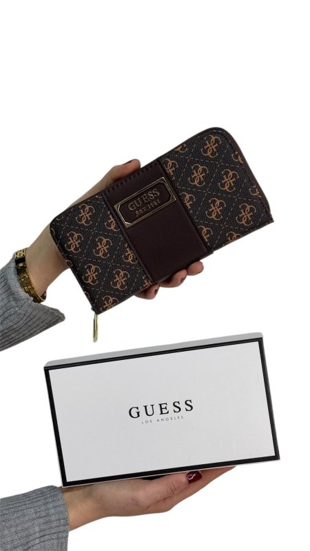 جزدان حجم كبير Guess /كولتي ماستر